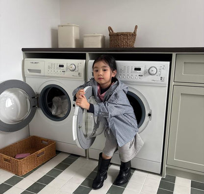 [KIDS] Playful hooded windbreaker