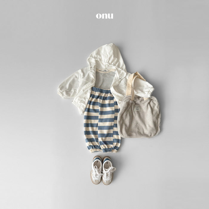 [KIDS] Hooded panel windbreaker