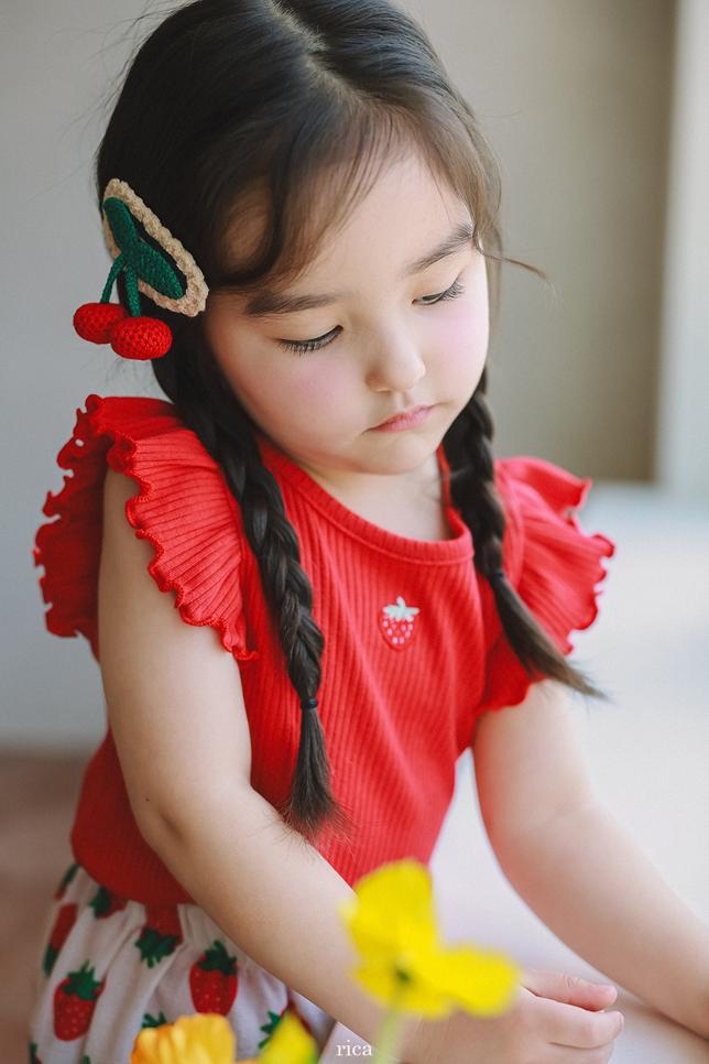 [KIDS] Strawberry Ribbed T-shirt