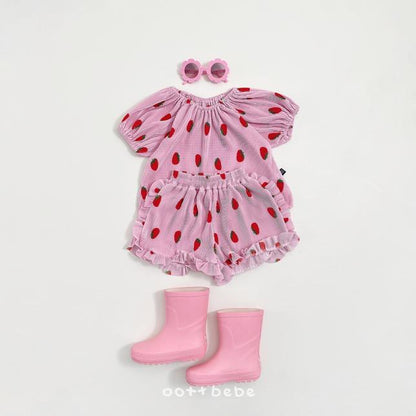 [BABY/KIDS] Strawberry Top & Bottom Set