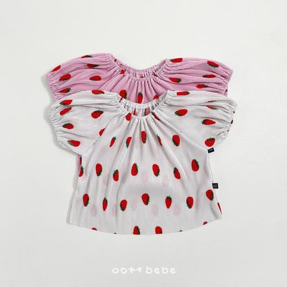 [BABY/KIDS] Strawberry Top & Bottom Set