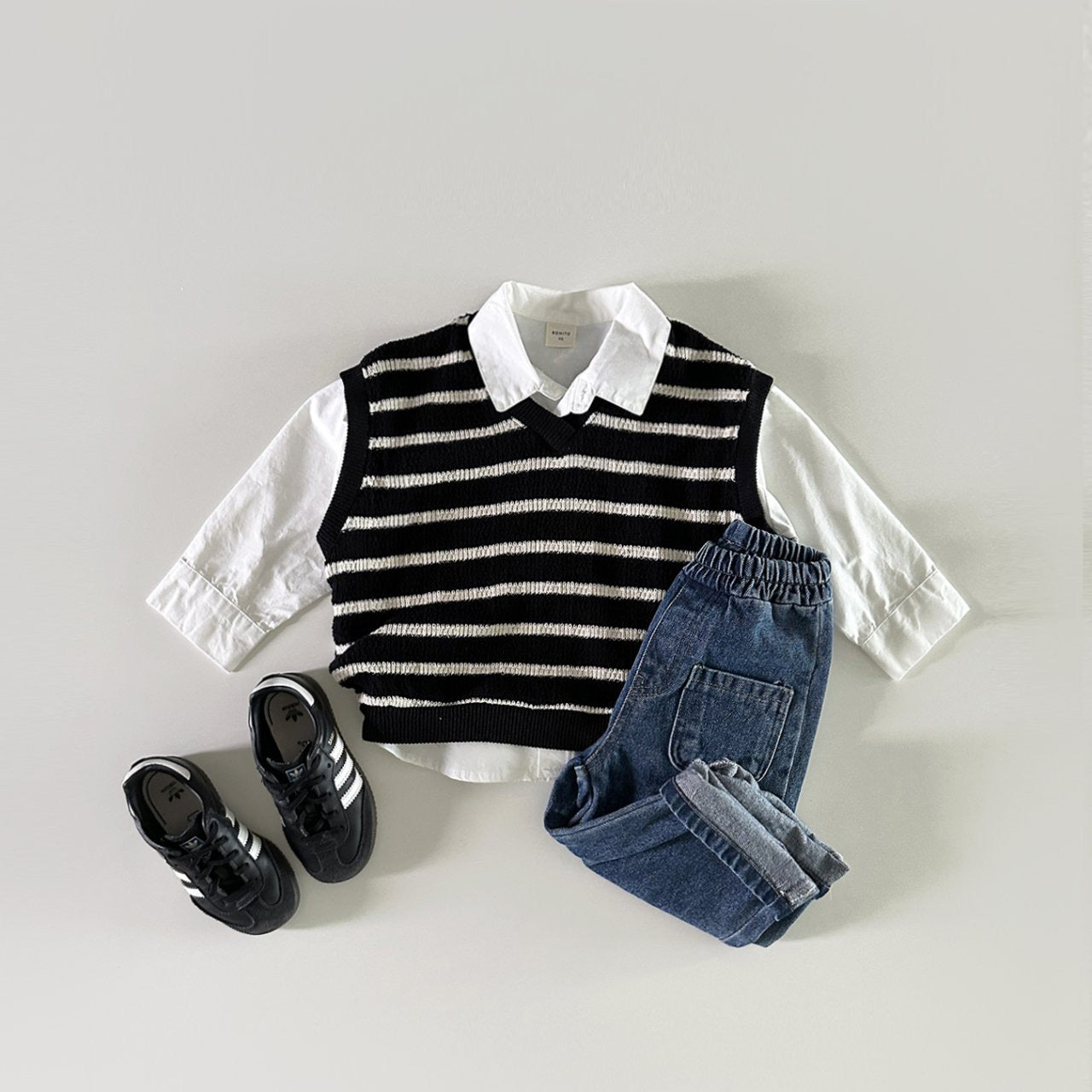 Striped knitted vest